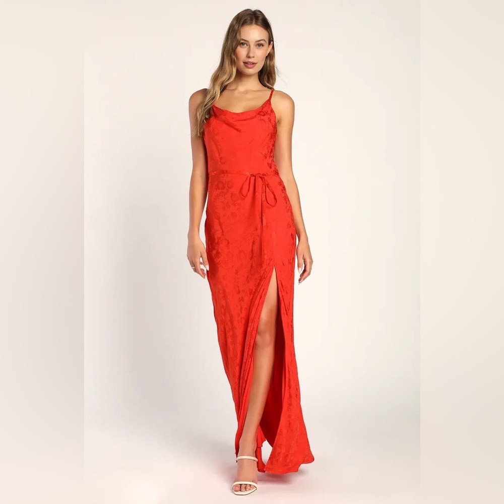 Lulus Floral Flirtations Red Orange Satin Floral Jacquard Maxi Dress. Size L.